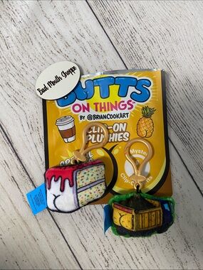 *Brian Cook Art Butts on Things Bag Clip On Plushies - Cake & Dump Truck